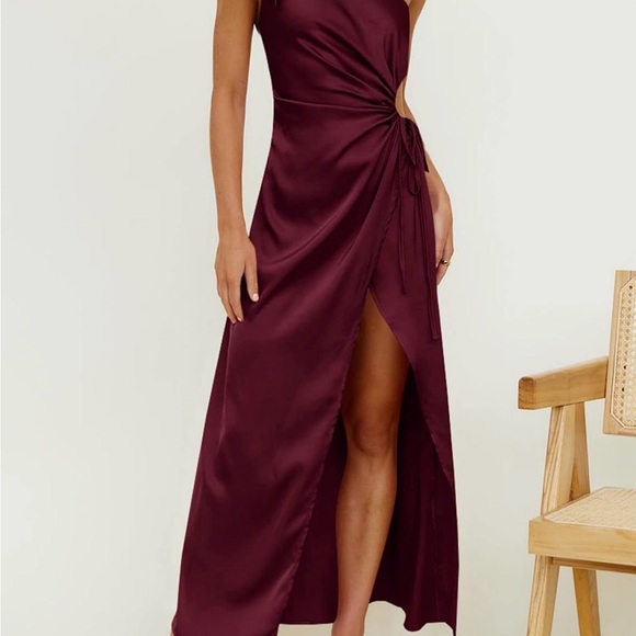 BTFBM Dresses & Skirts - Twist-Side Burgundy Maxi Dress with Side Slit